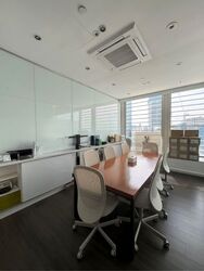 The Central (D1), Office #560830011